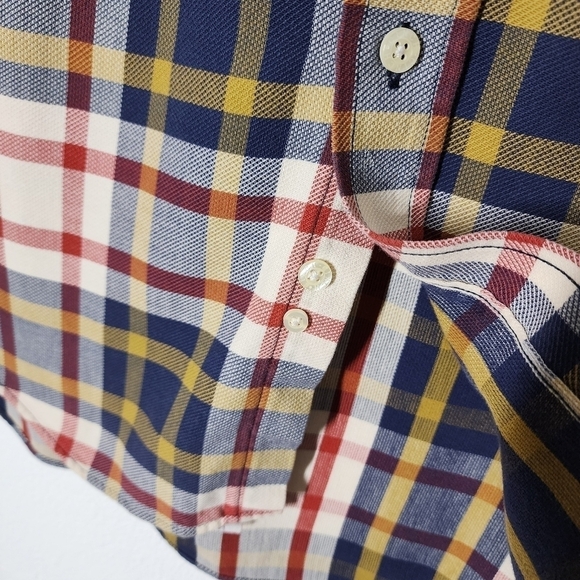 CINCH PLAID BUTTON DOWN SHIRT - Picture 7 of 9